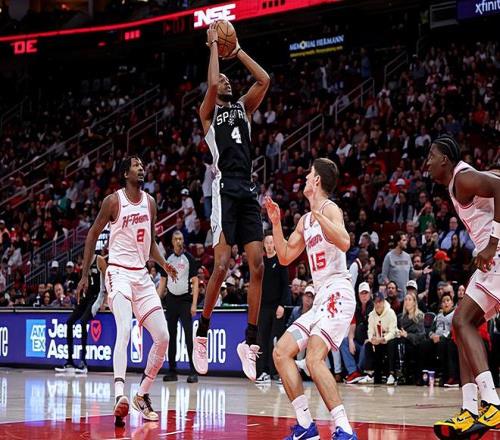 谢周三,主场迎战鲁,打克鲁,皇冠体育app下载,皇冠体育官网,澳门皇冠体育,bet皇冠体育在线